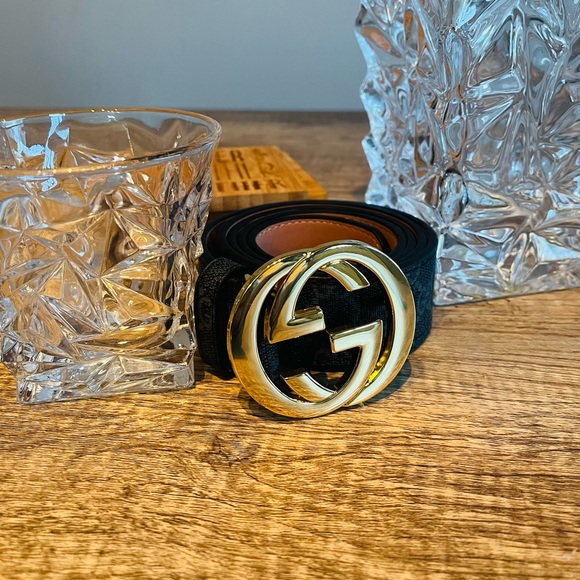 🔥Gucci Supreme Black Belt with Gold Interlocking GG Buckle. Size M-36🔥 - Picture 8 of 9